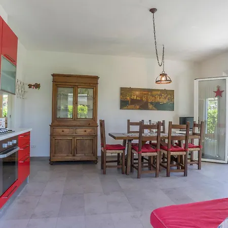 597 - Bilocale Nuovo Al Taunus Con Ampio Portico E Giardino -climatizzato Inclusa Nel Prezzo Apartment